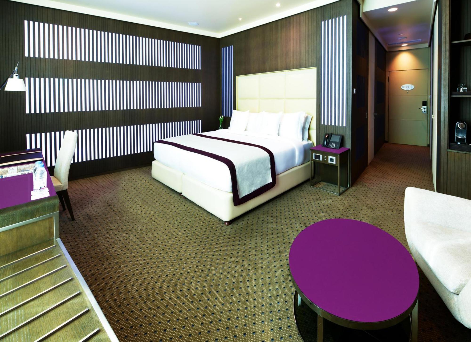 Hotel The Torch Doha